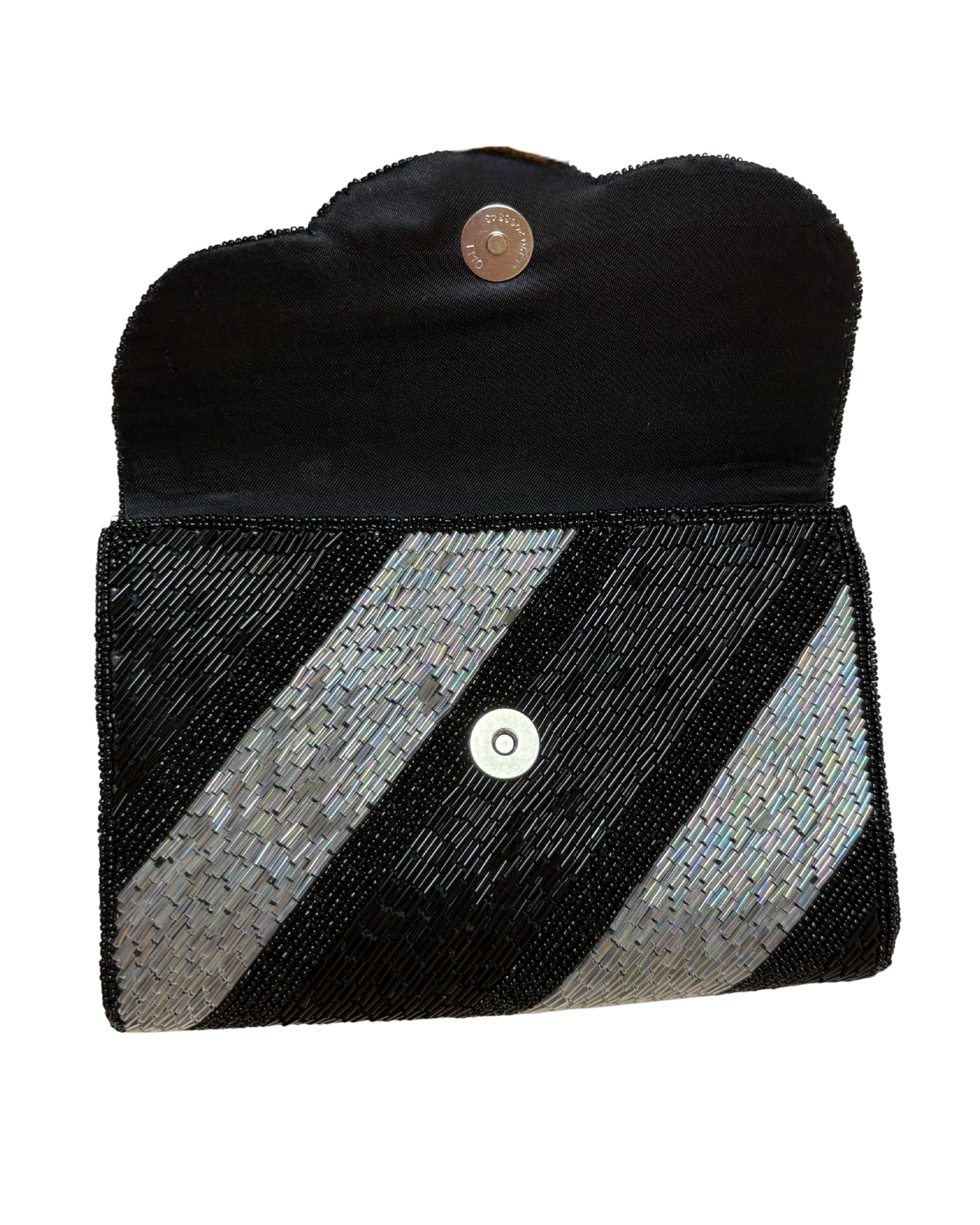 Geantă de seară cu margele negre si albe