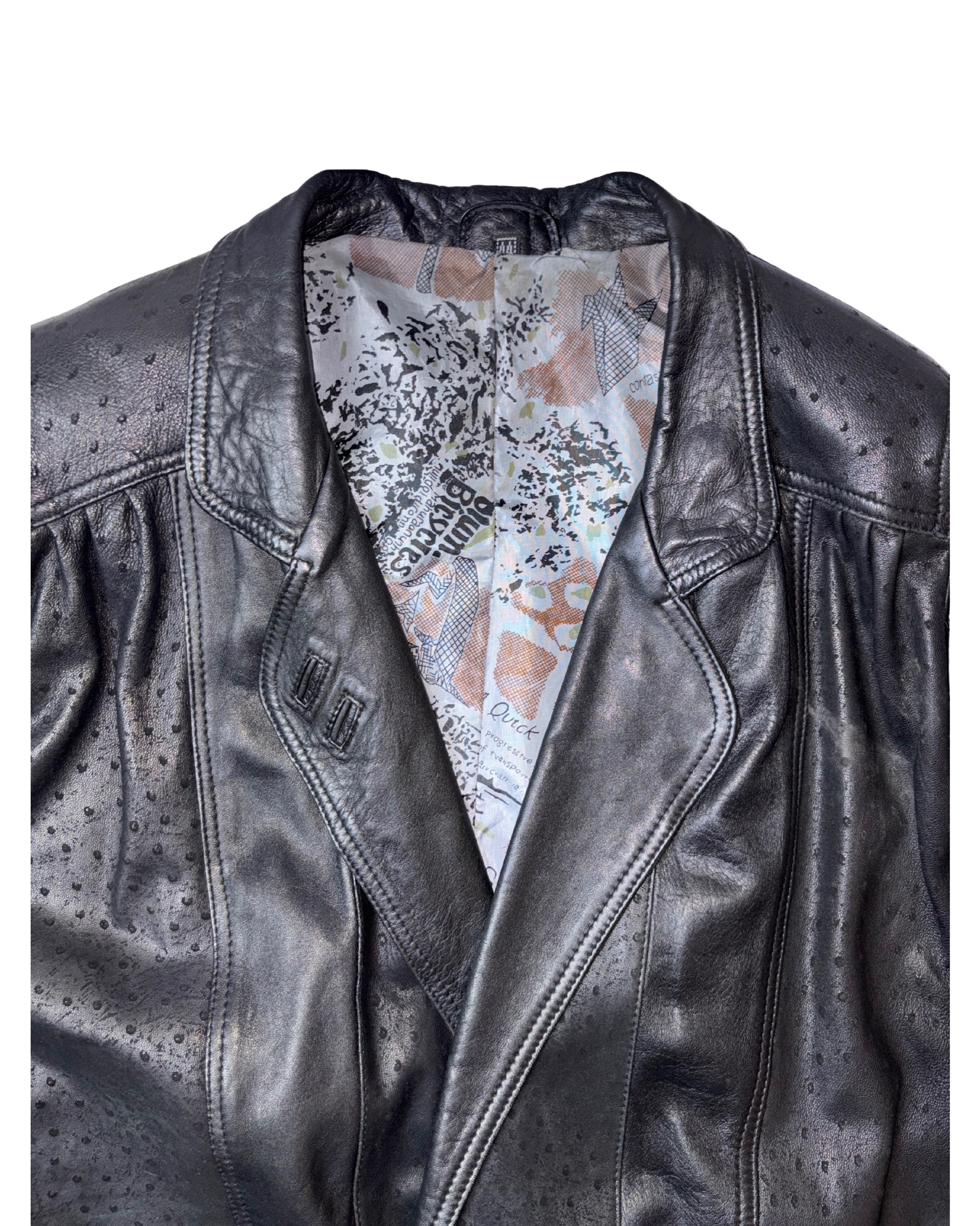 Geaca de piele texturata