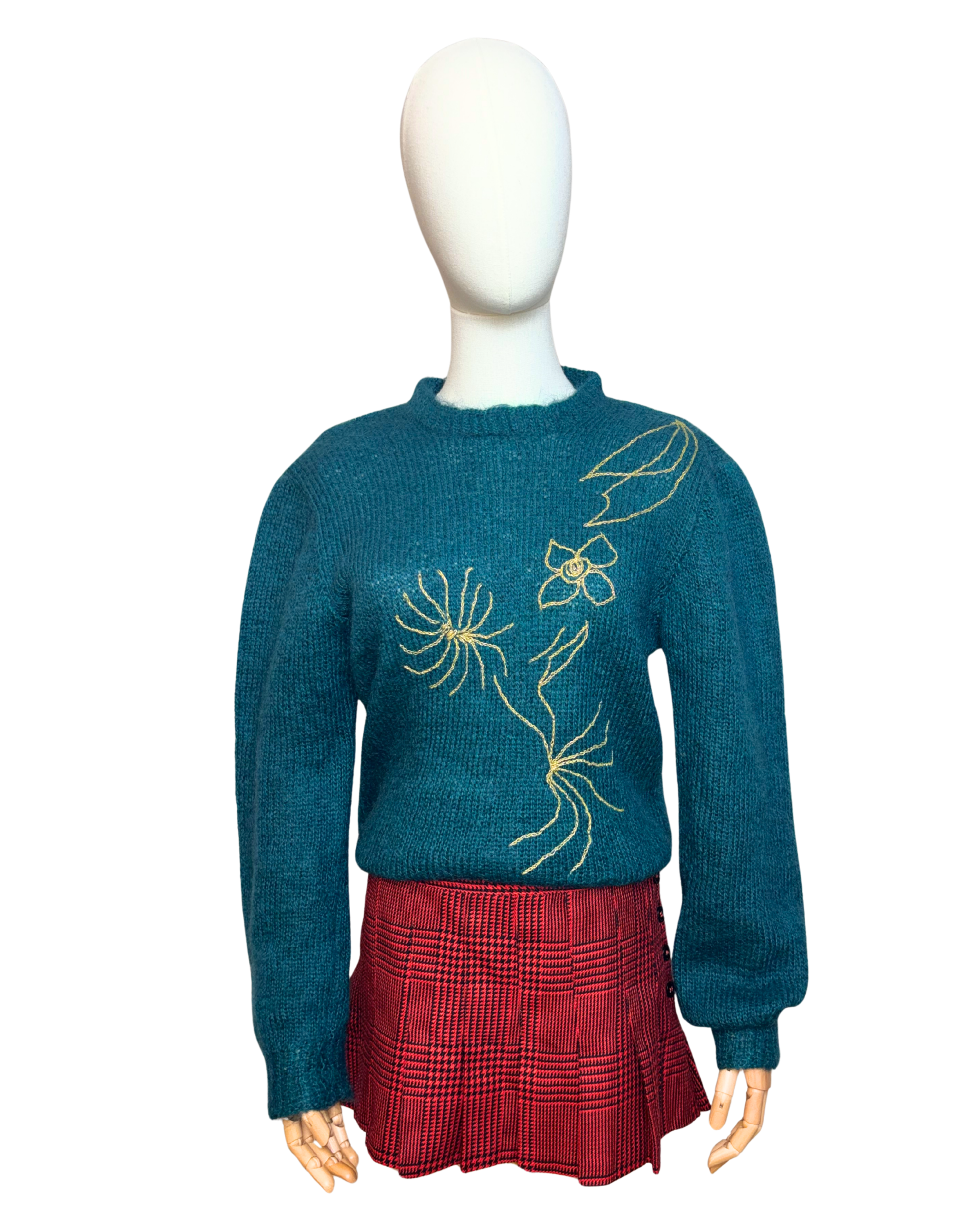 Pulover din Mohair cu broderie aurie